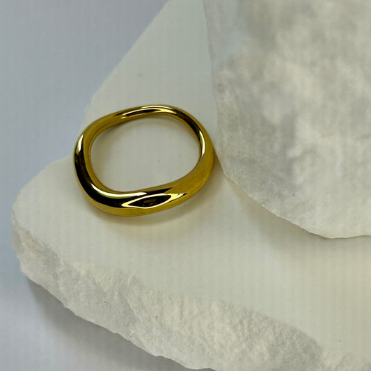 Essential Wave Ring