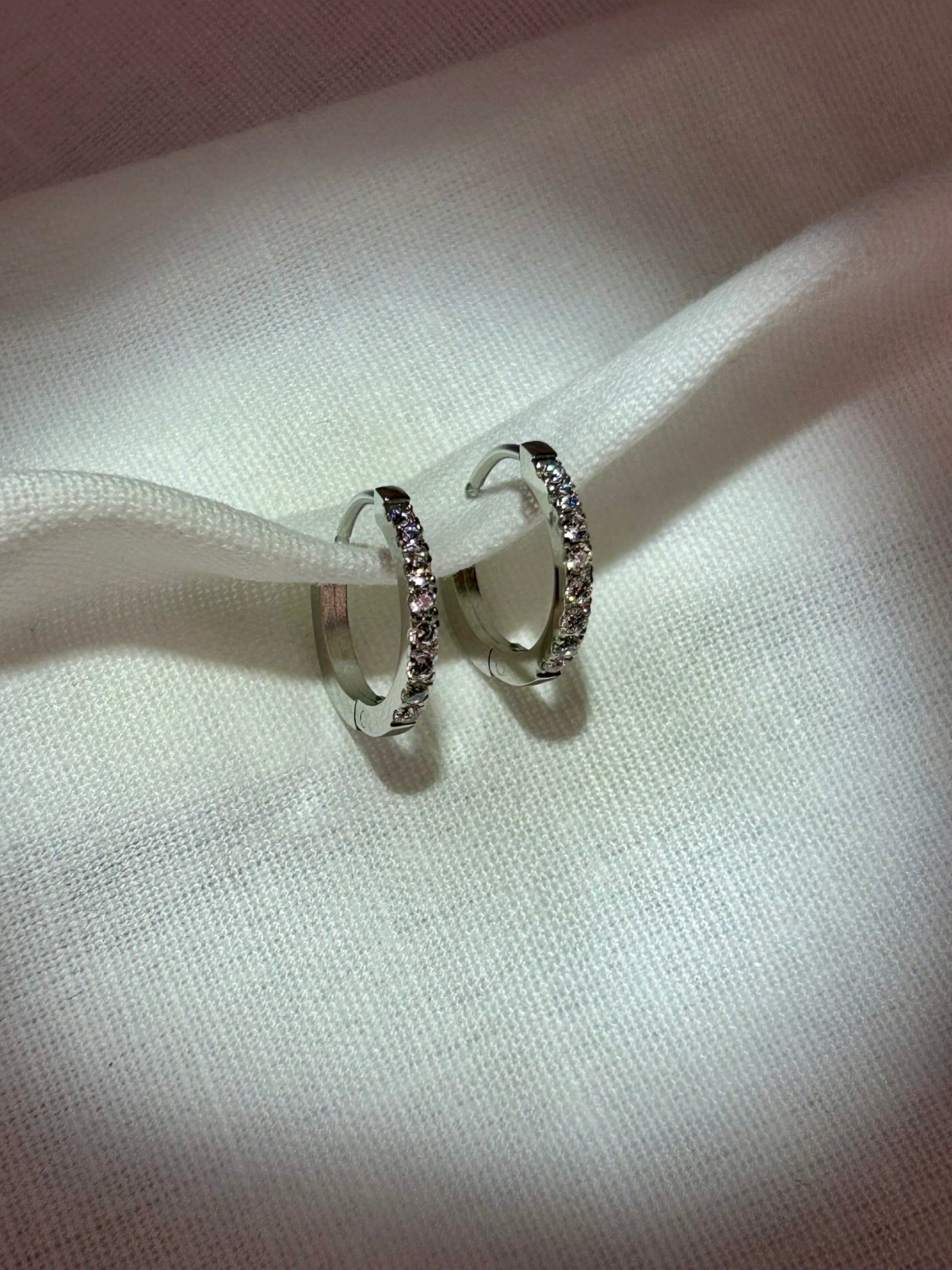Endura Silver CZ Huggie Hoop 15mm