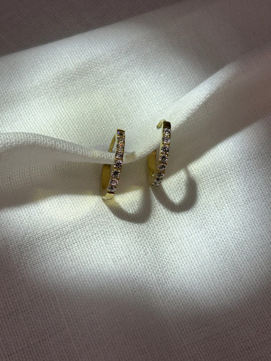 Endura CZ Huggie Hoop 15mm