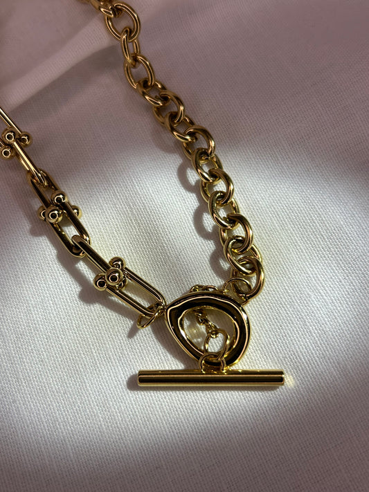 T Bar & Chain Necklace