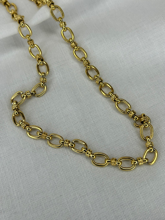 Lock & Knot Chain Necklace