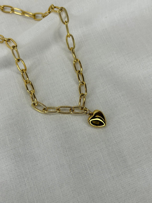Endura Paper Clip Chain & Heart Necklace