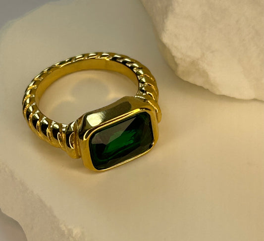 Green CZ Twist Ring