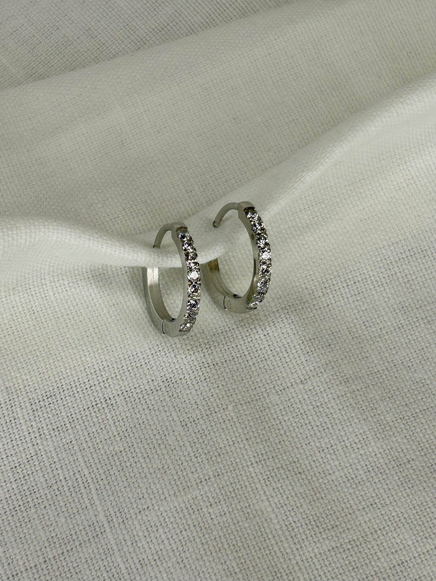 Endura Silver CZ Huggie Hoop 15mm