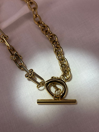 T Bar & Chain Necklace