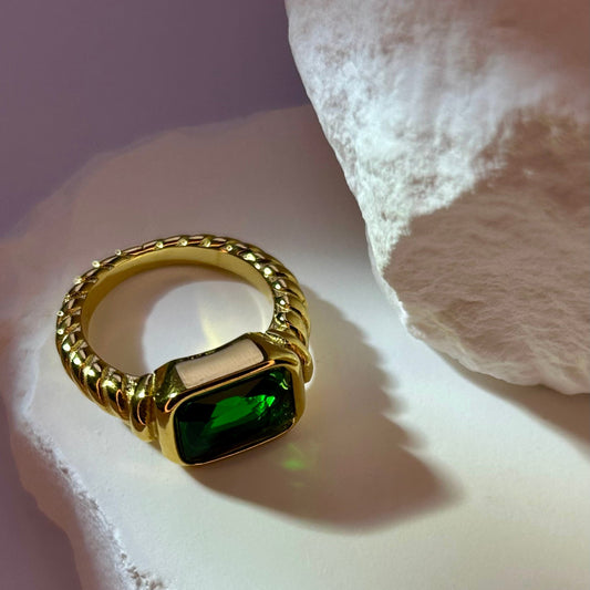 Green CZ Twist Ring