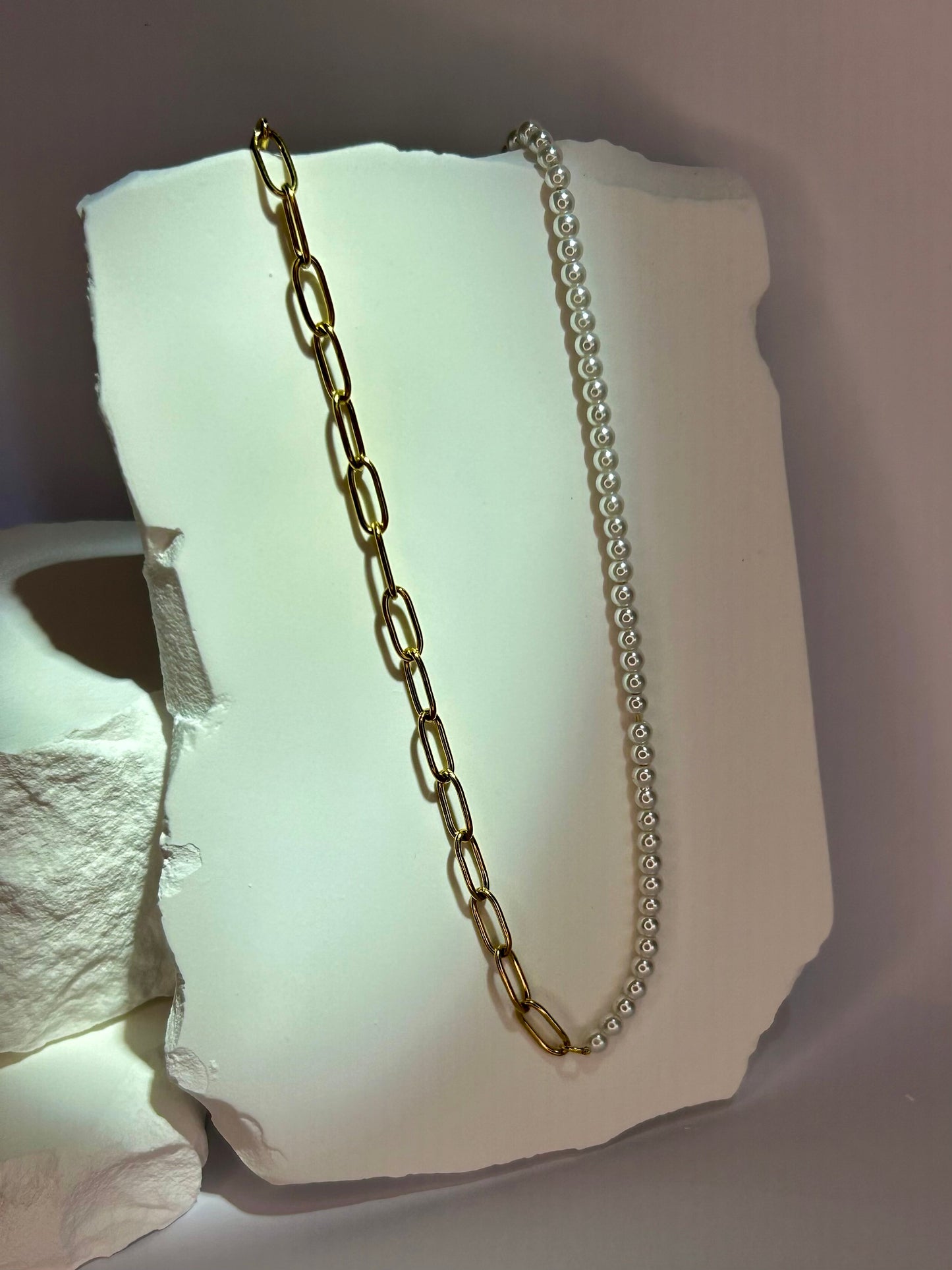Essential Pearl Chain Necklace