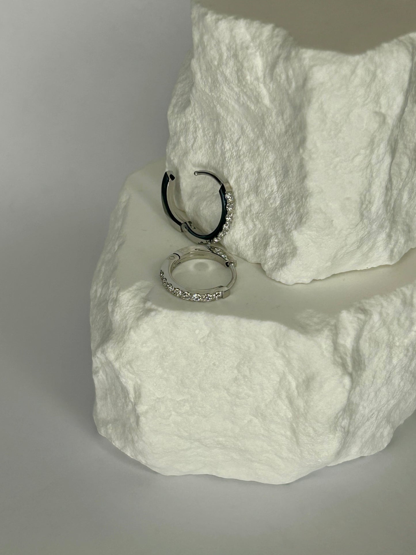 Endura Silver CZ Huggie Hoop 15mm